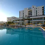 Field Apart-hotel 3*