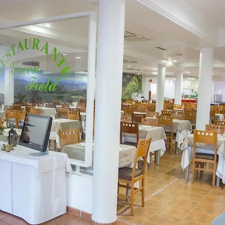 Field Apartahotel 3*