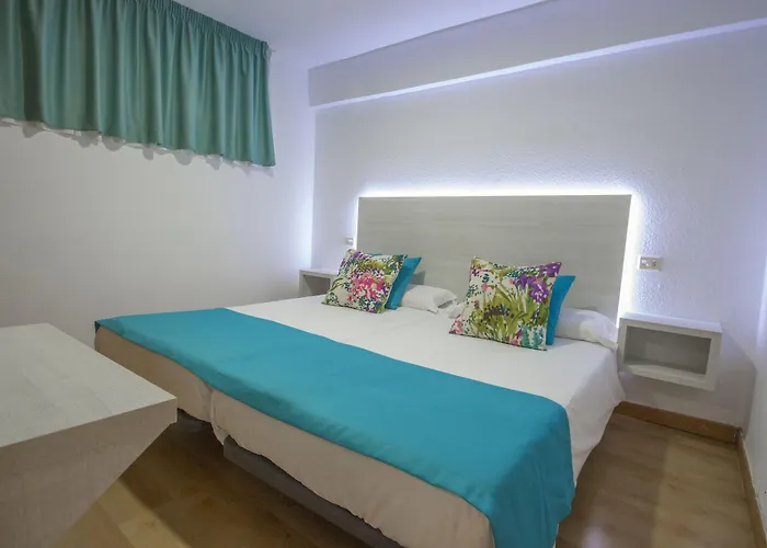 Field Apart-hotel Playa del Inglés