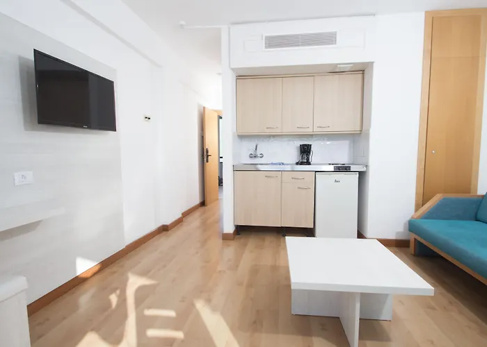 Apart-hotel Field 3*