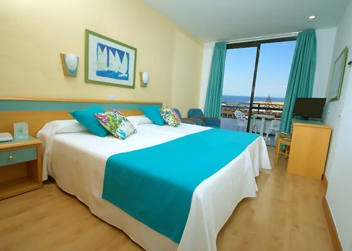 Field Apart-hotel 3*